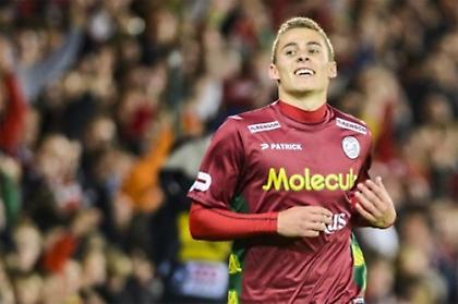 Πιέζει για Αζάρ η Άντερλεχτ