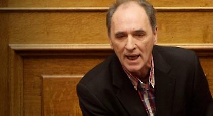 Άνω-κάτω ο ΣΥΡΙΖΑ από τη δήλωση Σταθάκη για το επαχθές χρέος