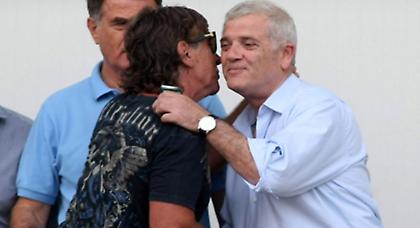 Στο πλευρό του Μαύρου ο Μελισσανίδης