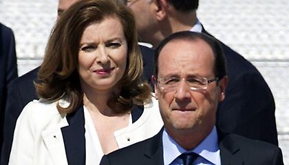 Γυαλιά-καρφιά τα έκανε η Τριερβελέρ