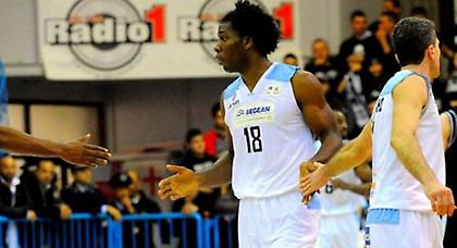 «Πρέπει να δώσουμε το 100%»