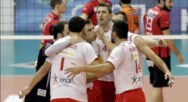 «Ερυθρόλευκοι» στο... τούρμπο