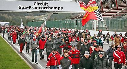 Στο πλευρό του Σουμάχερ ο κόσμος