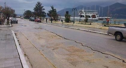 Κλιμάκιο 84 μηχανικών από την Αθήνα μετέβη στην Κεφαλονιά