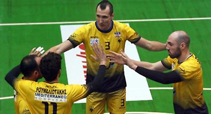 Ζόρικα στους «8» η ΑΕΚ!