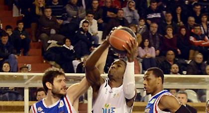 «Προτιμούν ομάδες ασυνεπείς»