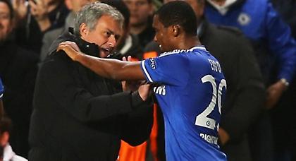 Μουρίνιο: «Ο Ετό μπορεί να γυρίσει στην Ίντερ»