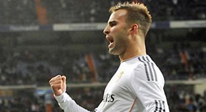 Χωρίς να πιεστεί… (video)