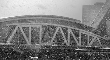 «Πάγωσε» το Χοκς-Πίστονς