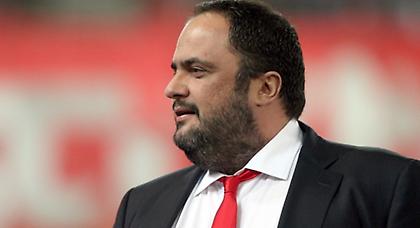 Στα αποδυτήρια ο Μαρινάκης