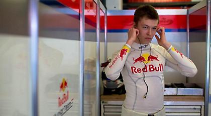 Ένας… ζογκλέρ στην Toro Rosso!