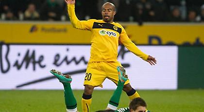 Δεν «χαρίζει» κάστανα η ΑΕΛ