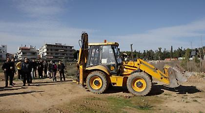 Συνεχίζονται οι εργασίες στη Νέα Φιλαδέλφεια