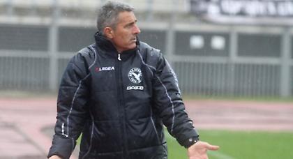 Τέλος ο Βασιλακάκης, Τζαναβάρας ενόψει