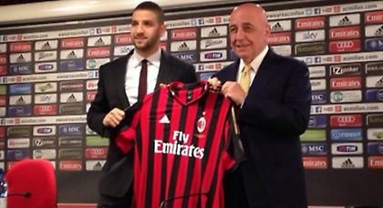 Παρουσίασε Τααράμπ η Μίλαν