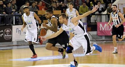 Έκανε τα… εύκολα, δύσκολα