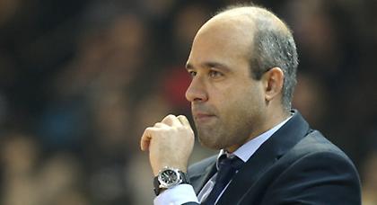 «Για μας η θηλιά σφίγγει στο λαιμό»