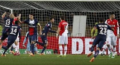 Κάτω τα χέρια σου, Παρί! (video)