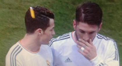 «Έφαγε» αναπτήρα στο κεφάλι ο Κριστιάνο! (video)