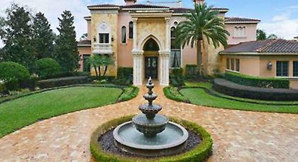 Ο Ντουάιτ Χάουαρντ πουλάει το «παλάτι» του (pics)