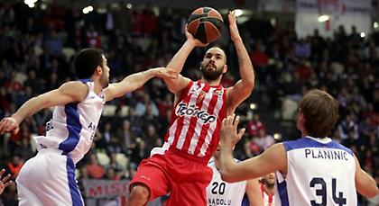 Με… φόρα στον εμφύλιο