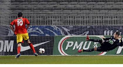 Ούτε εκεί…