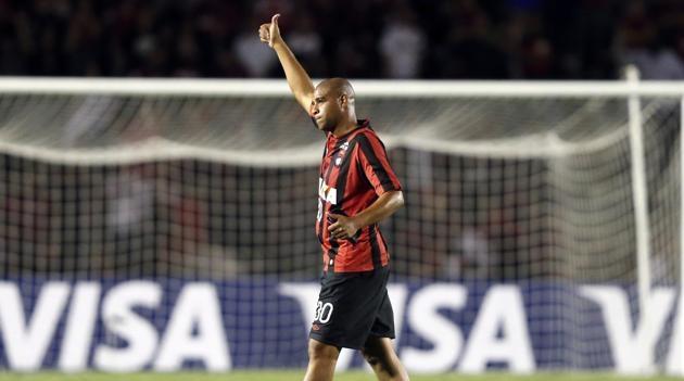 Η επιστροφή του δακρυσμένου «αυτοκράτορα» (video)