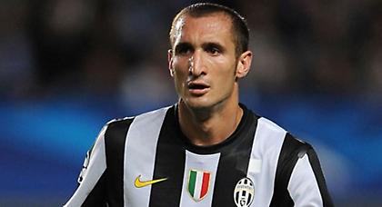 «Δένει» Κιελίνι η Γιουβέντους