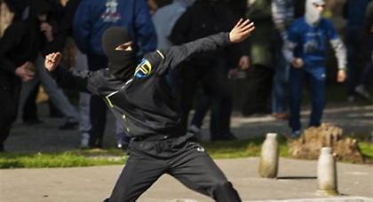 Συγκρούσεις αστυνομικών και διαδηλωτών σε αντικυβερνητική διαδήλωση στην Ποντγκόριτσα