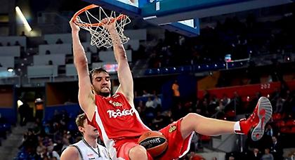 Έμεινε Αθήνα o Μπέγκιτς