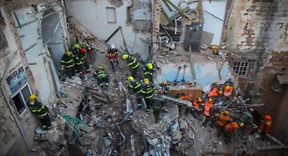 Τουλάχιστον 5 νεκροί σε κατάρρευση κτιρίου
