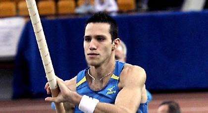 Πονάει ο Φιλιππίδης