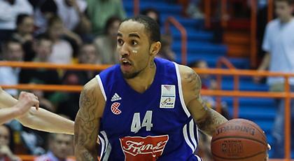 Φρεσκάρει τα… ελληνικά του ο Ράιτ