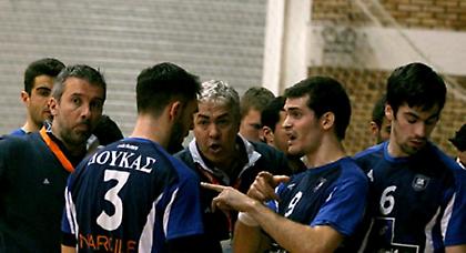 Τρίτος και περιμένει «γκέλα»…