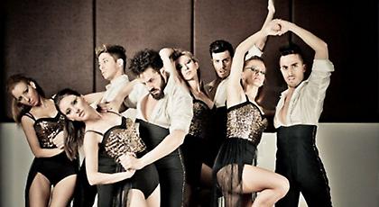 Η... θερμοκρασία στο Athens carnival 2014 ανεβαίνει!