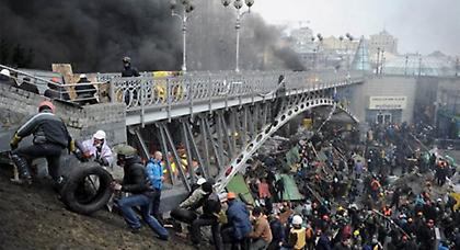 Αιματοχυσία δίχως τέλος στο Κίεβο: 51 νεκροί από την Τρίτη!