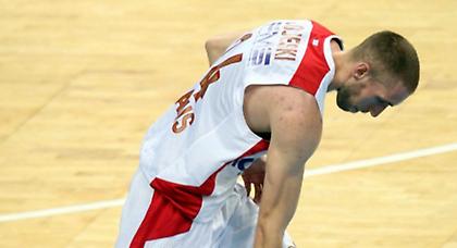 Λοτζέσκι: «Χάσαμε πολλά κρίσιμα σουτ»