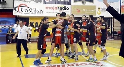 «Φωτιά» η Παναχαϊκή!