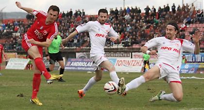 Έπεσε το «κάστρο», ορθώθηκε ο… Πύργος