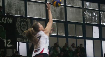 «Άλλαξαν τα πάντα, αλλά παραμένουμε δεμένες»