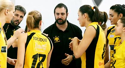 Ανέλαβε την ευθύνη και αποχαιρέτησε την ΑΕΚ