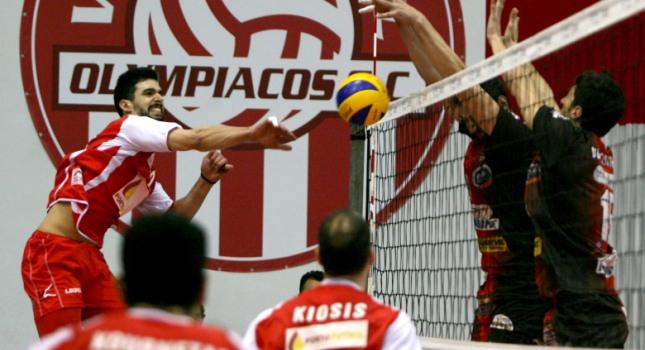 «Επεισοδιακό» τρίποντο ο Ολυμπιακός