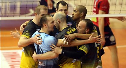 Άνετη και… ΑΕΚ