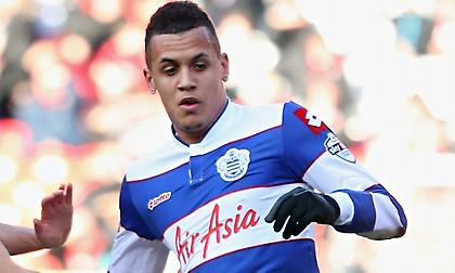 Τον έκανε αλλαγή κι αυτός «έστριψε» τσιγάρο