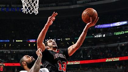 Πλέι μέικερ… 2,11μ.