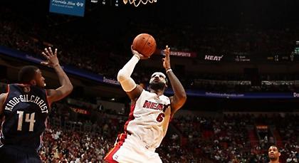 Η κορυφαία νύχτα του Λεμπρόν