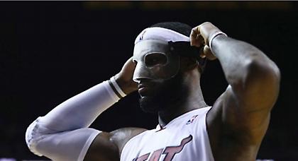 Λεμπρόν: «Σαν να πετούσα μπαλάκι στη θάλασσα»