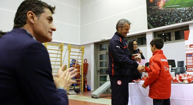 «Δίπλα» στις ακαδημίες ο Μίτσελ