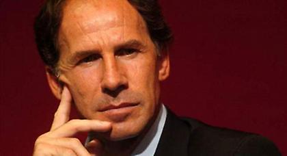 Μπαρέζι: «Ο Πουγιόλ είναι ένας από τους καλύτερους»