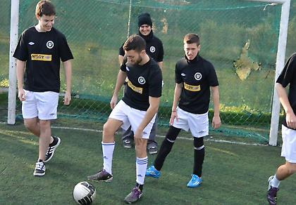 Καμία ...μάσκα στο θέαμα N'JOY UNI-League 13!